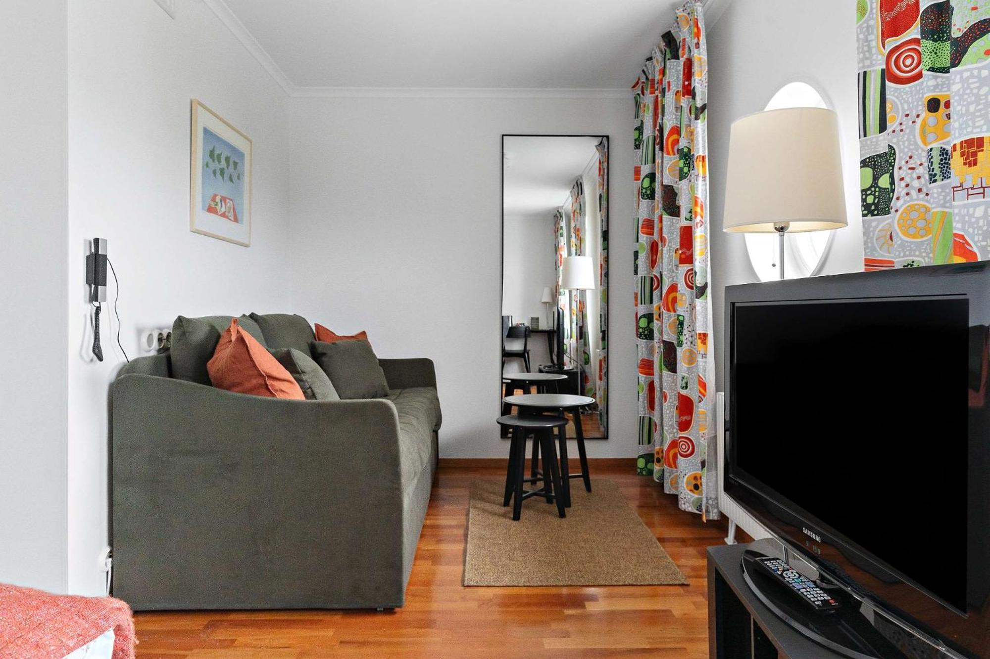 Airport Hotel, Western Premier Collection 4*